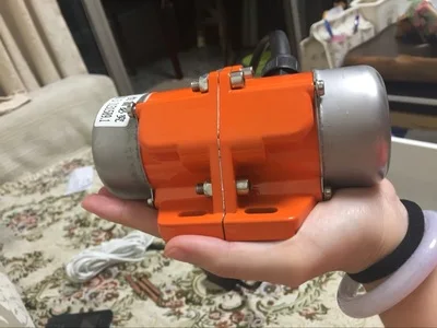 Dc 220v380v 30w50w80w100w120w промышленный Вибрационный Небольшой Вибрационный двигатель вибрирующий регулятор экрана