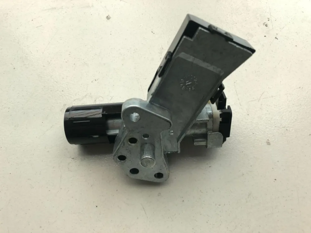 Комплект ключей зажигания LEAD 110 комплект для китайского скутера Kymco Honda SCR110