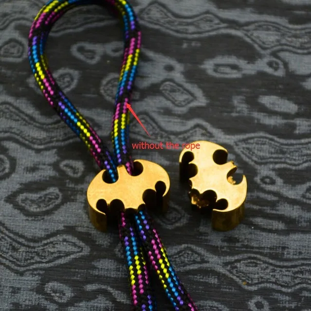 

Diy Knife material Making knife Handle CNC bat keychain Pendant necklace (brass) without the rope