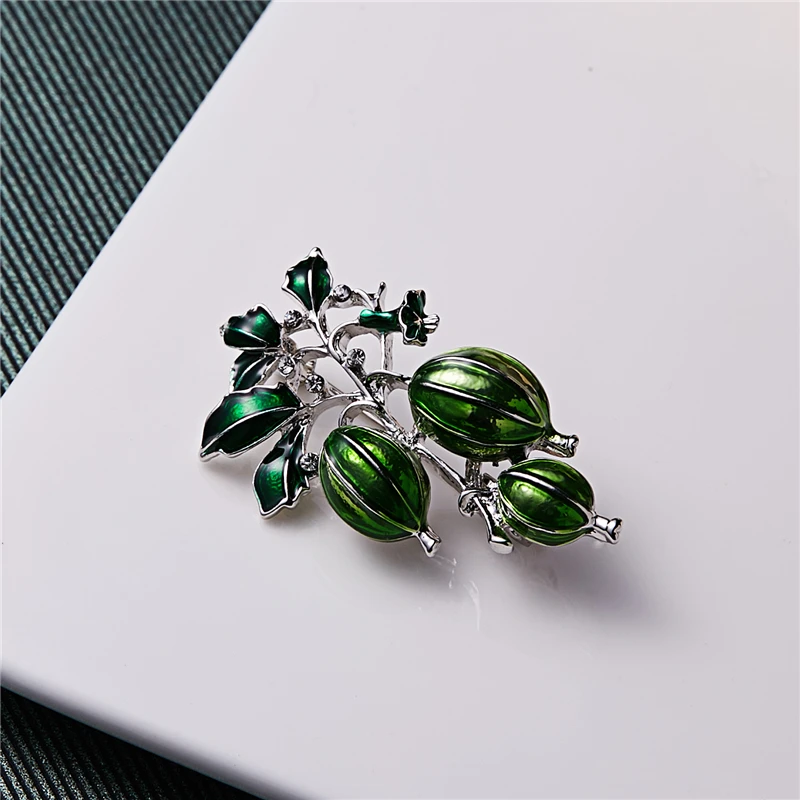 Декоративная овощная брошка в виде листьев булавки серебряного цвета зеленая
