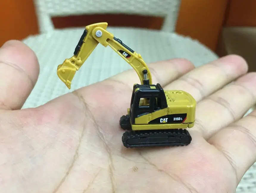 Гидравлический экскаватор гусеницы Cat 315D L весы 1/160 от бренда Diecast Masters #85556 |