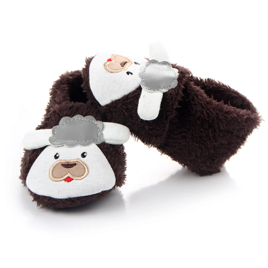 Теплые детские собачьи туфли из мягкого плюша для мальчиков-младенцев для домашней колыбели, в которых первые шаги, ботиночки для новорожденного мальчика.