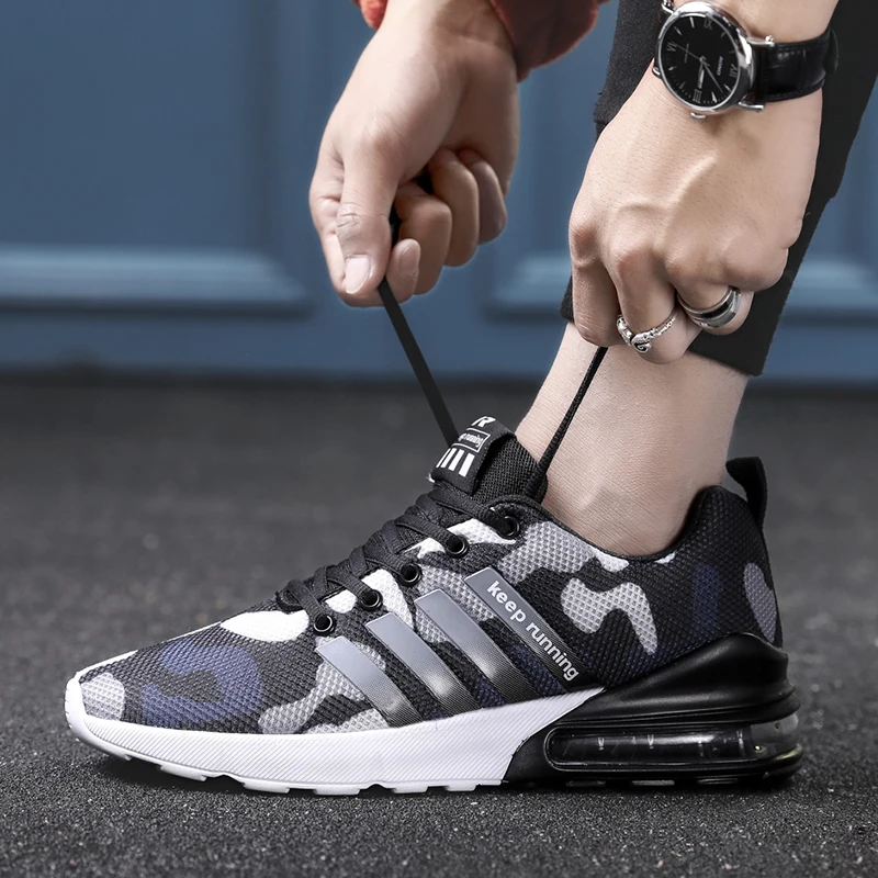 Мужская повседневная обувь фирменная дышащая на плоской подошве со шнуровкой 2018