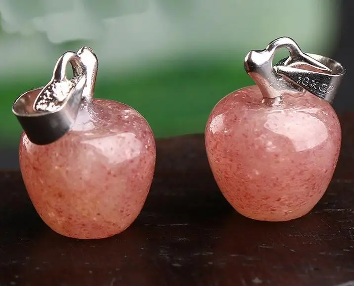 Кулон с натуральным клубничным кристаллом Apple кулон порошковым подарок на