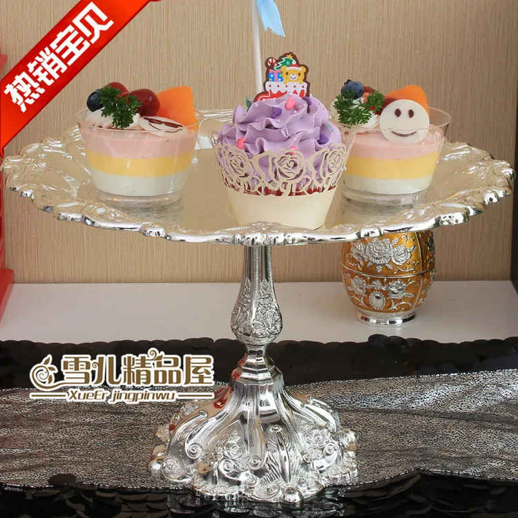 The hotel bar KTV special cake tray compote fruit tray inventory heart zinc alloy silver tray