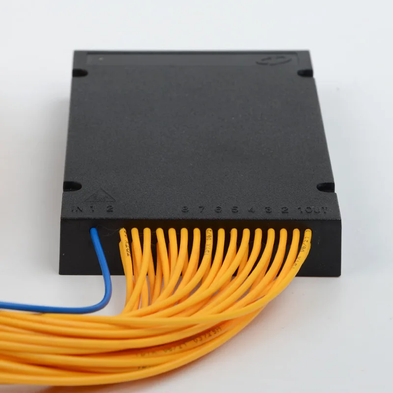 SC волоконно-оптический сплиттер 1:32 PLC оптический 32-сторонний FTTH завод 1x32 ABS