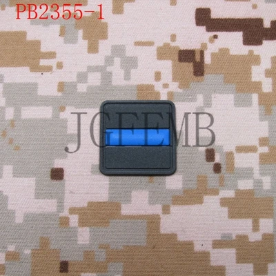 2 шт. тонкая Голубая линия флаг полиции SWAT 3D ПВХ патч - Цвет: PB2355 Green