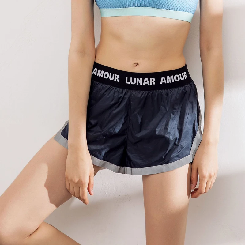 Новые женские спортивные шорты для фитнеса поддельные йоги из двух частей