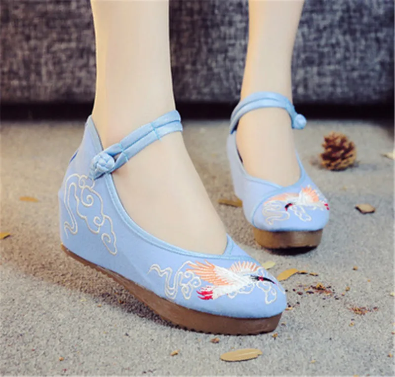 Туфли на плоской подошве; женские лоферы; Zapatos De Mujer; Туфли-оксфорды в стиле Лолиты; парусиновые женские эспадрильи в стиле Харадзюку; модная вышитая обувь для женщин - Цвет: 5cm zhuhuan blue