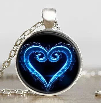 JP Аниме сердце эмблема мужское модное ожерелье ручной работы латунная сталь