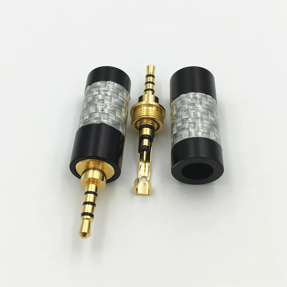 Фото 2Pcs High Quality Carbon Fiber Shell 2.5mm 4Pole Audio Male Plug Solder DIY Connector for 6MM Headphone Speaker Cable Adapter 2Pcs High Quality Carbon Fiber Shell 2.5mm 4Pole Audio Male Plug Solder DIY Connector for 6MM Headphone Speaker Cable Adapter