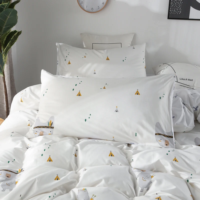 Комплект постельного белья из хлопка с мультяшным рисунком Простой Модный