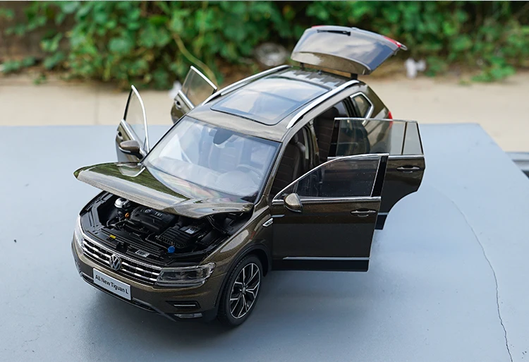 Горячая Распродажа 1:18 TIGUAN L сплав модель автомобиля, усовершенствованное Моделирование Коллекция металлическая модель автомобиля украшения