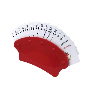 Красный Творческий покер карты Стенд основание держателей ленивый игральные карты Поддержка покер зажим организует руки для Вечерние Ребенок может спокойно играть Настольная игра