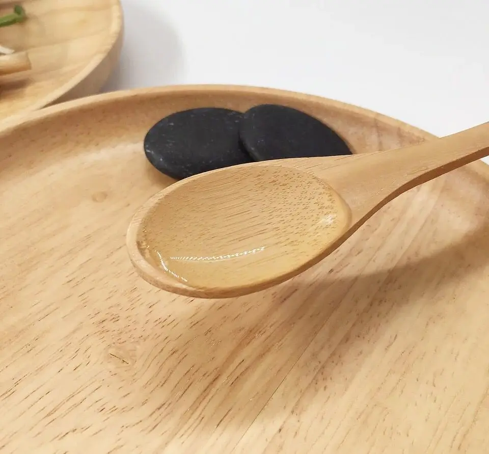 Бесплатная доставка увлажняющая и эссенция для лица с гиалуроновой кислотой 350