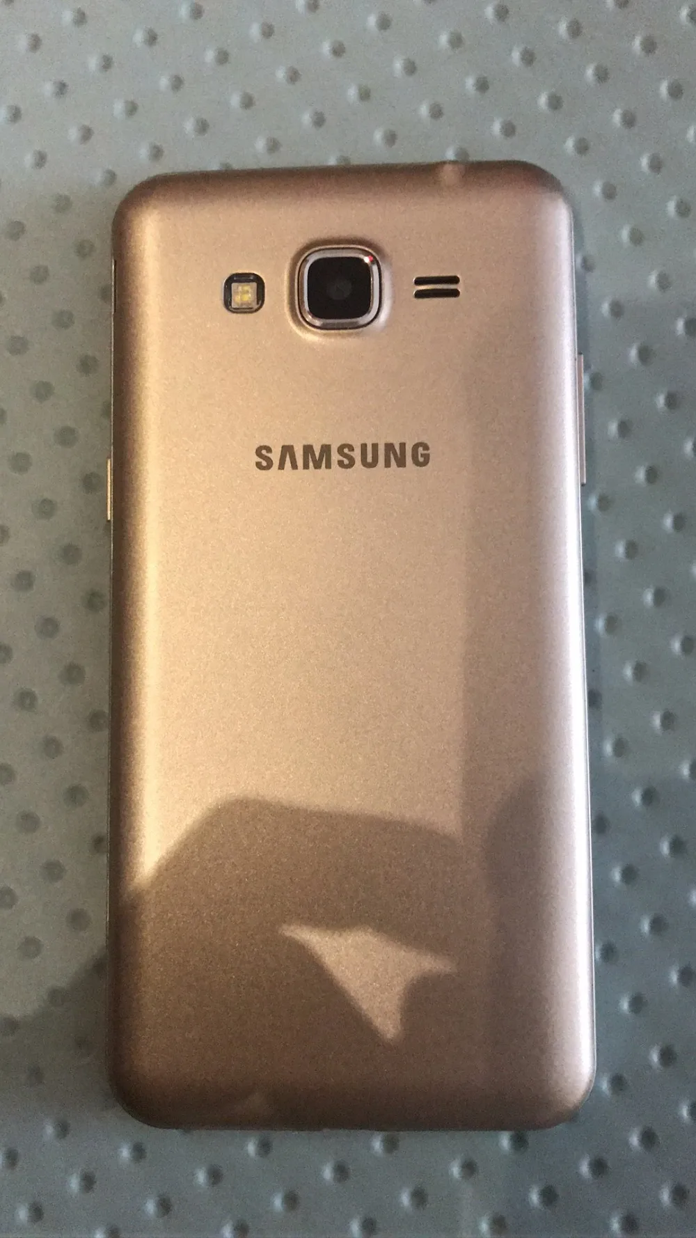 Разблокированный Samsung Galaxy J3 J320F мобильный телефон Ouad Core Dual Sim 2 Гб RAM 5,0 дюймов сенсорный экран