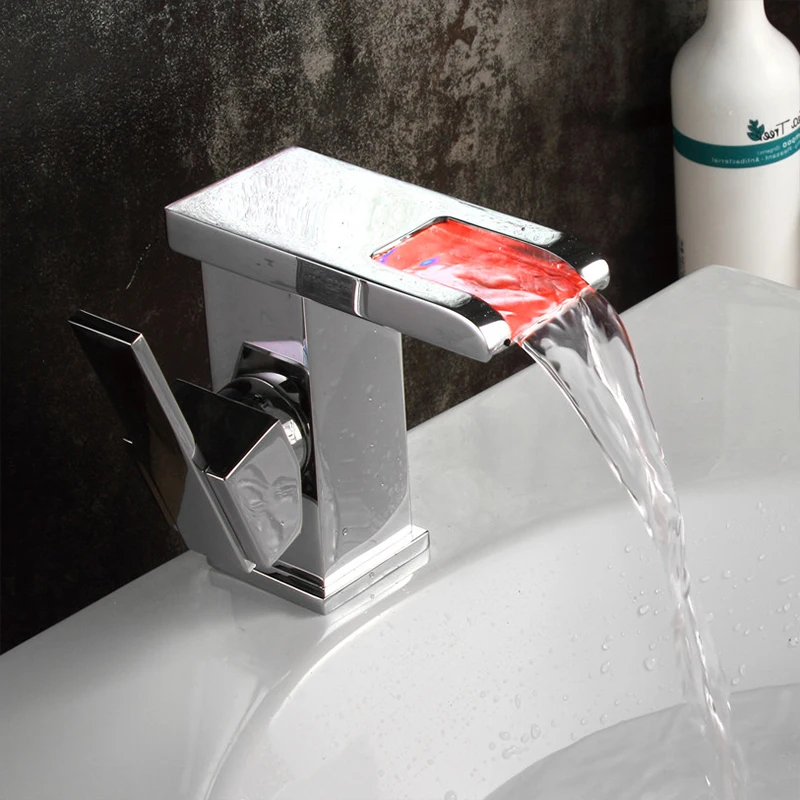 Современные Водопад светодиодный кран для раковины Ванная комната квадратный