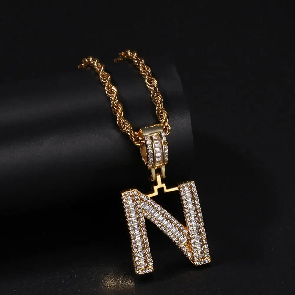 UWIN модные ювелирные изделия золотой цвет багет буквы кулон ожерелье английские