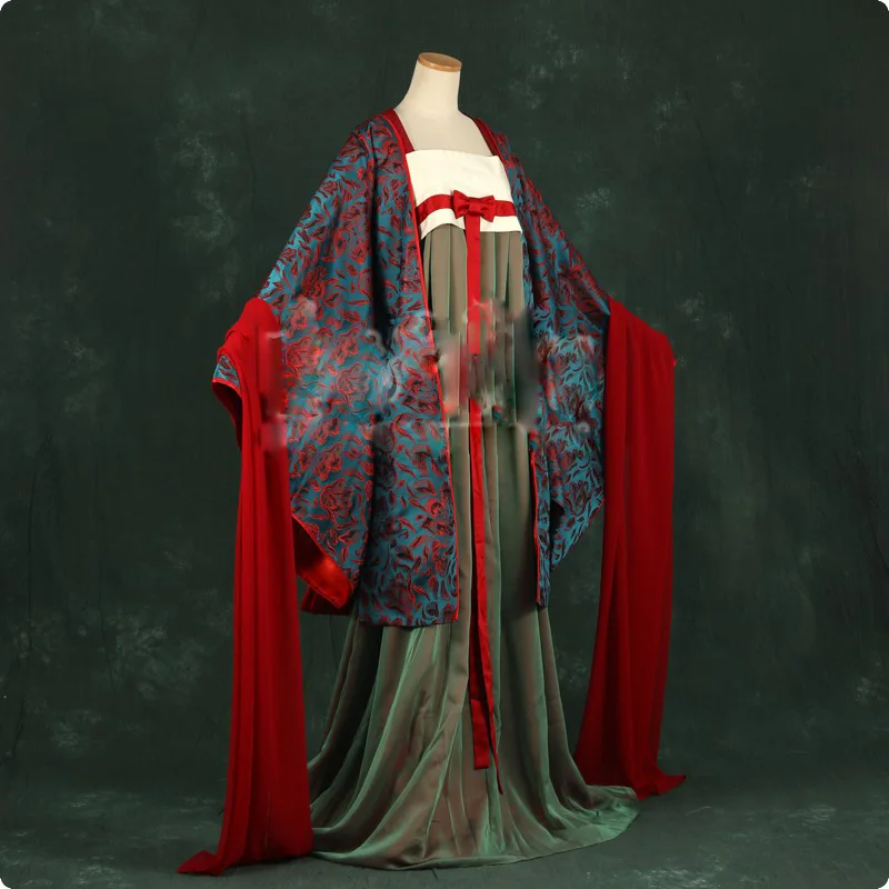 Женский костюм ханьфу с широкими рукавами в традиционном китайском стиле для