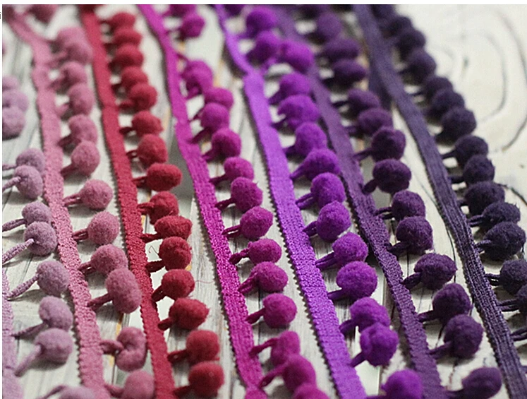 Бесплатная доставка! Ширина 2 см диаметр шарика 1 кружево с помпонами отделка