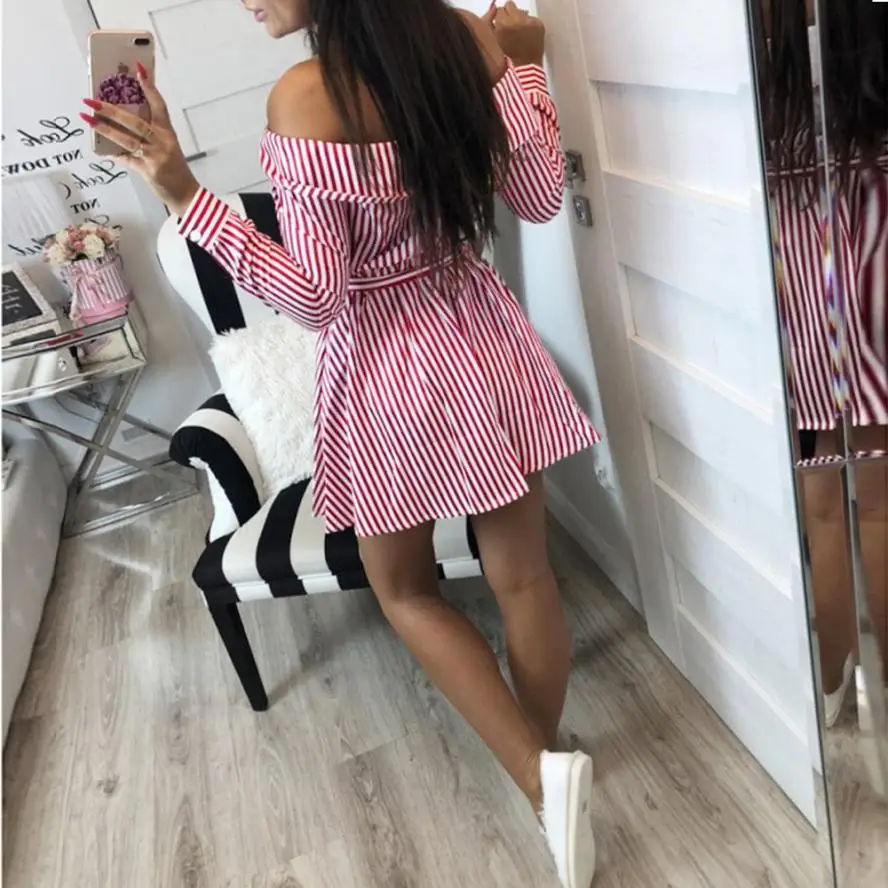Женское Короткое платье в полоску с открытыми плечами короткое мини поясом S XL