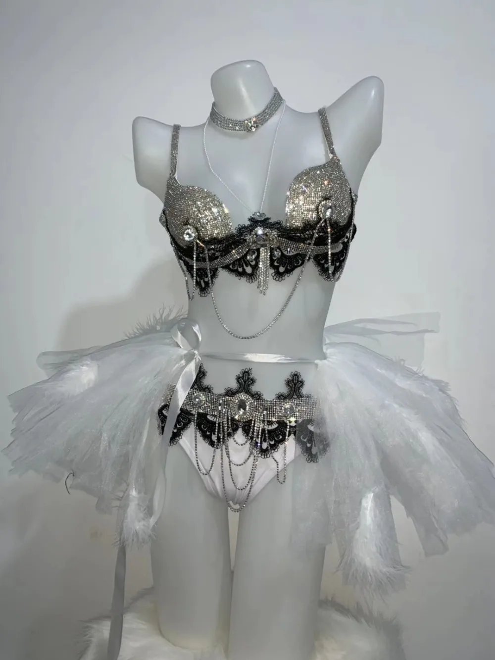 Для женщин Серебряный бикини сексуальный комплект из 3 предметов комплекты бар