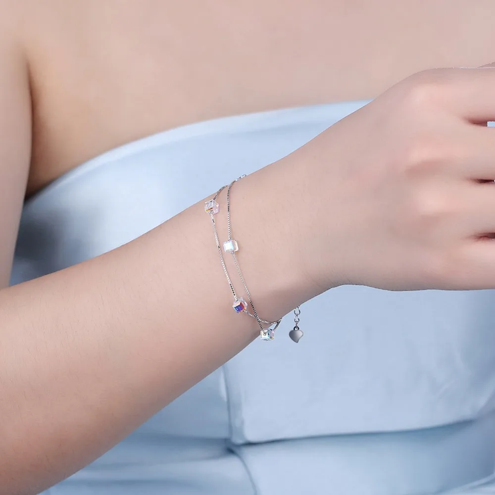 Браслет-цепочка женский из серебра 925 пробы с квадратными кристаллами SWAROVSKI |