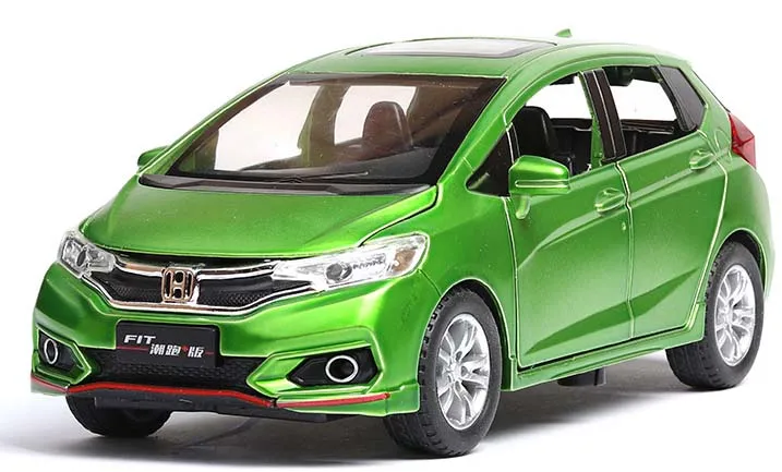 Зеленый 1:32 Honda Fit Металлический Игрушечный литой автомобиль литые игрушечные транспортные средства Модель автомобиля игрушки люк хэтчбек вытяжной автомобиль для детей - Цвет: Зеленый