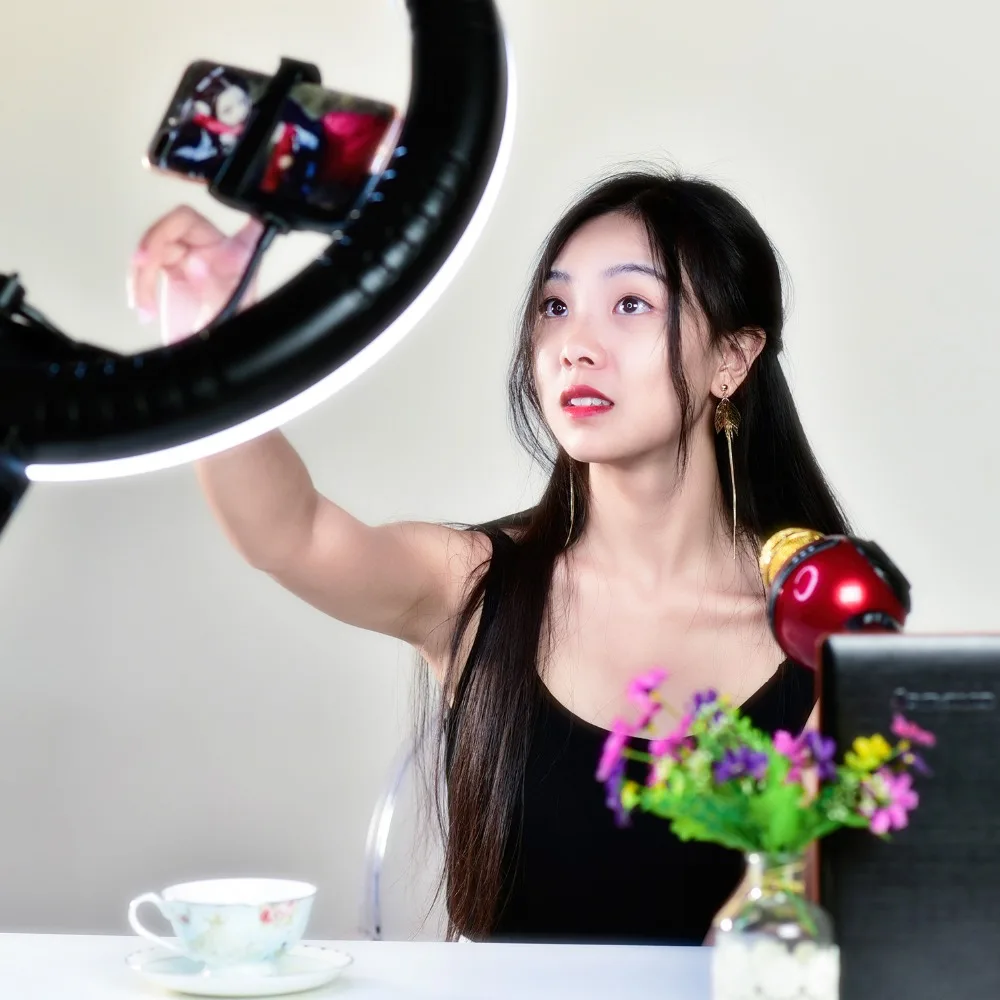 Йохис 18-дюймовая 90 Вт светодиодная лампа кольцевого освещения студийного типа 2700K-6000K с регулировкой яркости для видео, макияжного зеркала с USB-подключением для зарядки телефона.