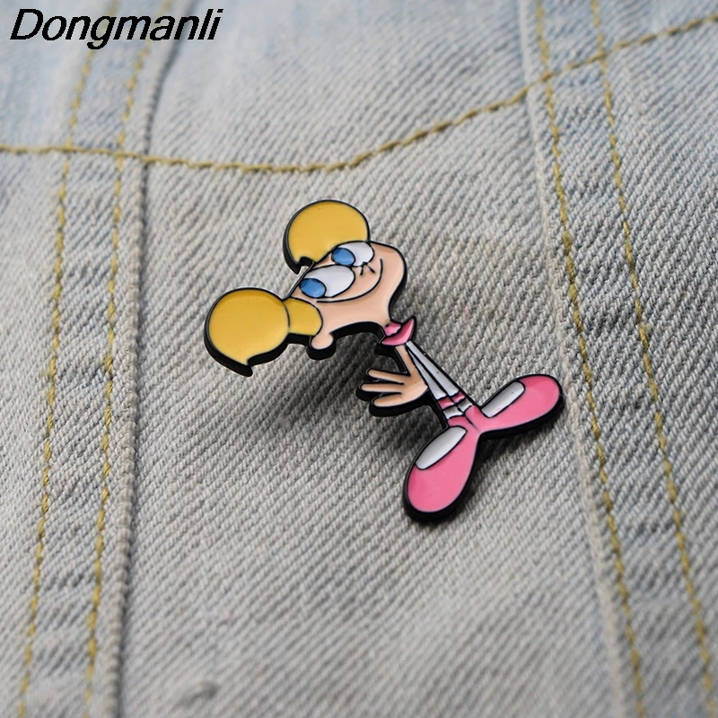 DMLSKY Dexter's Lab Dee брошь мультяшная Милая эмалированная булавка для женщин и мужчин брошь для рюкзака персональная булавка аксессуары M2787
