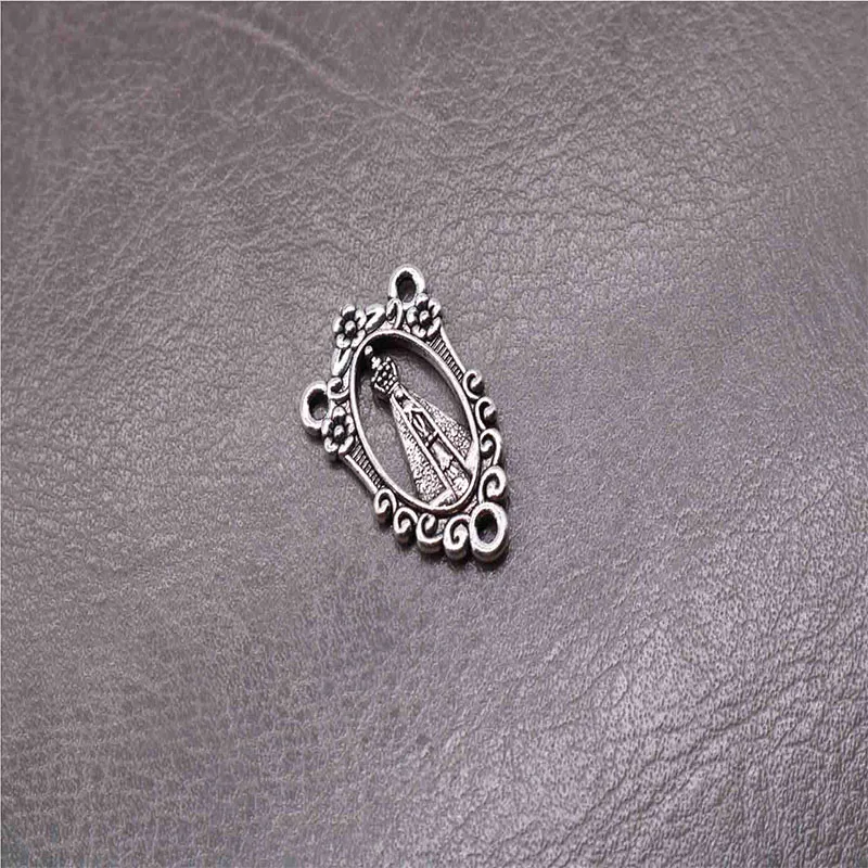 Медаль с тремя отверстиями на кресте религиозной Богородицы Мадонны|Шармы| |