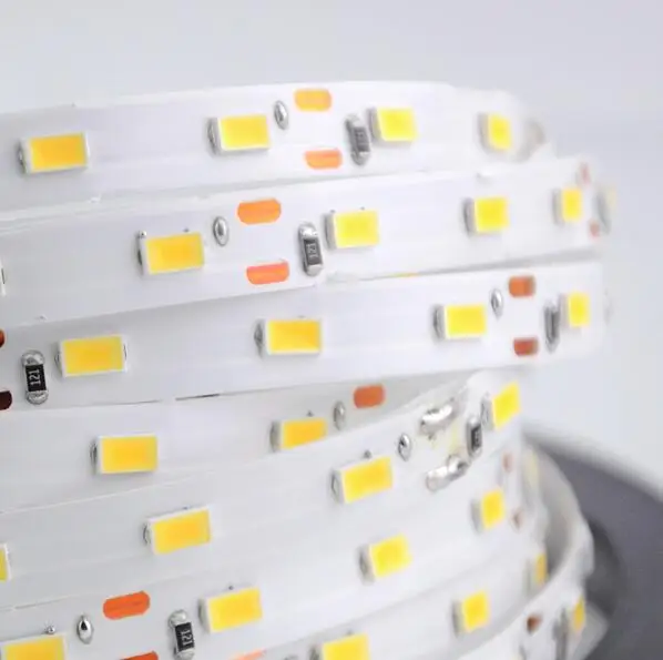 Суперъяркие светодиодные ленты 5630 SMD не являются водонепроницасветодиодный ыми