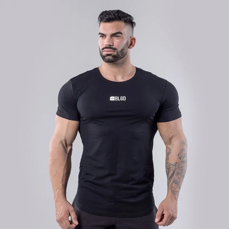 

Fashion Men's Bottoming Shirt Men Slim Tshirt Bodybuilding Gyms For Men Training T-shirts Fitness Tees Brand New Men Clothing