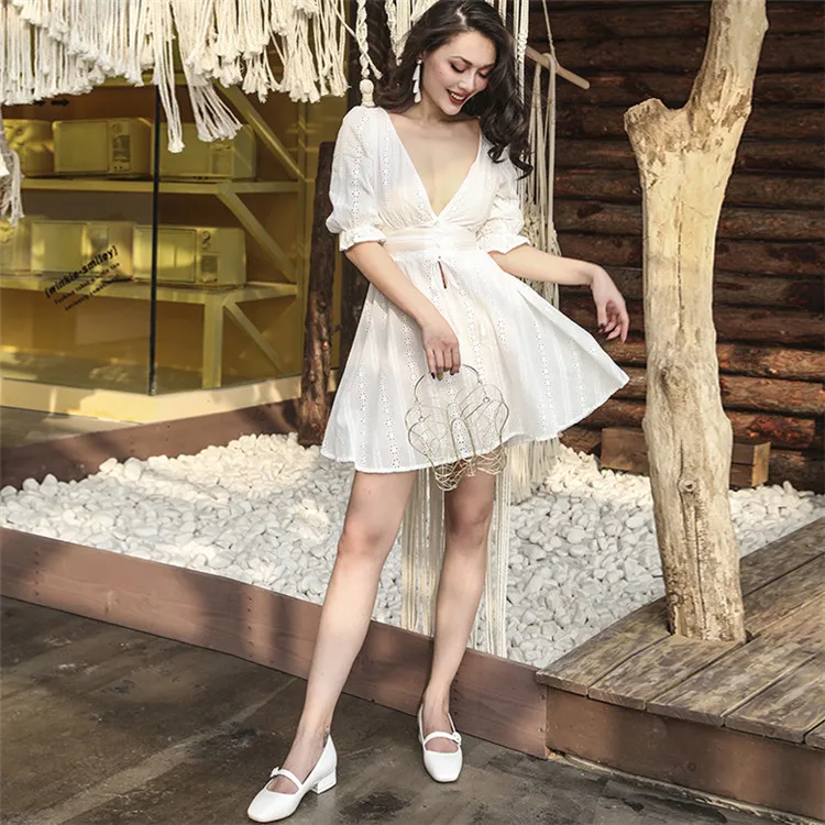 2019 сексуальное Плиссированное женское платье с v-образным вырезом однотонные