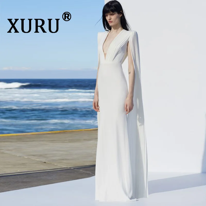 Платье женское приталенное с длинным рукавом и V-образным вырезом | Женская