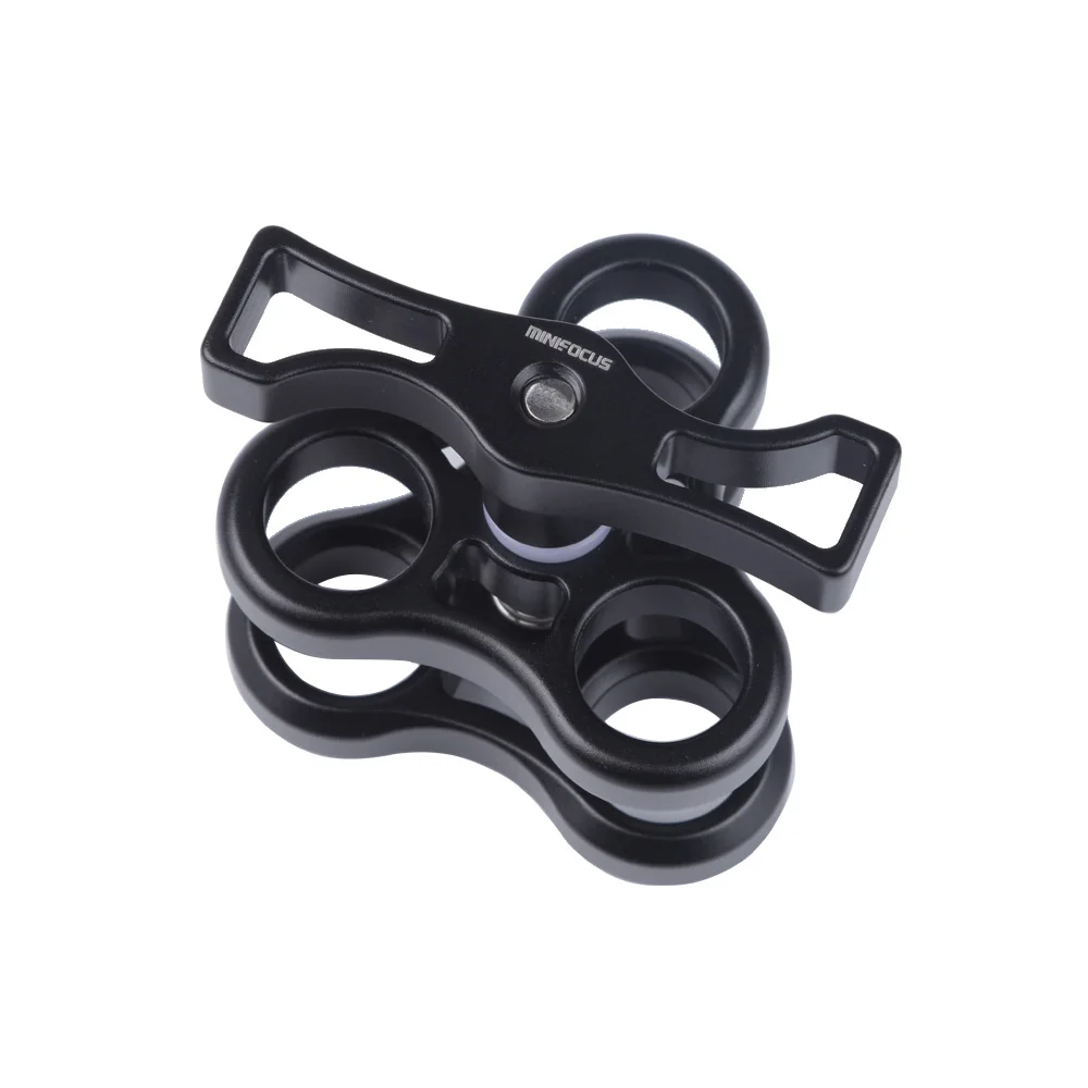 Цена 4 шт. тройное отверстие Шаровой Зажим крепление 3 отверстия лагерь видео светильник вспышка светильник система рычага для подводной фотогра...