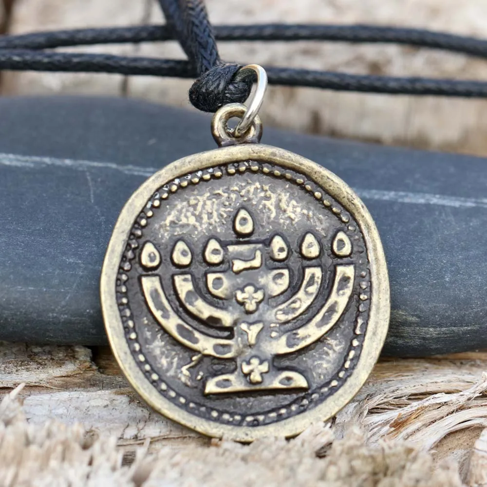 Tkuamigo мужское иврит ожерелье Ханука подвеска Menorah античная бронза Шалом Израиль