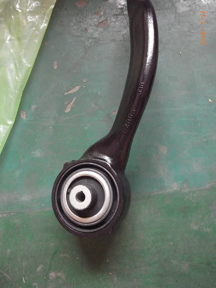 Правый передний рычаг управления подвеской LR034219 для Range Rover 13- Sport 14-поставщик