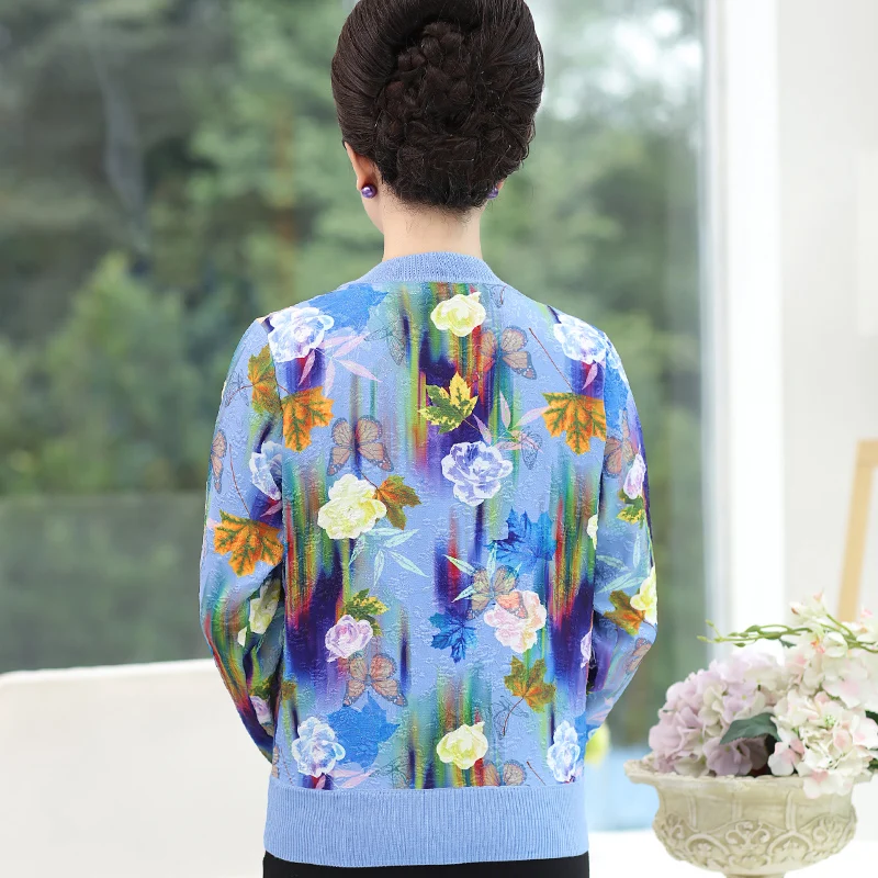 Женский свитер среднего возраста комплект из двух предметов кружевной кардиган