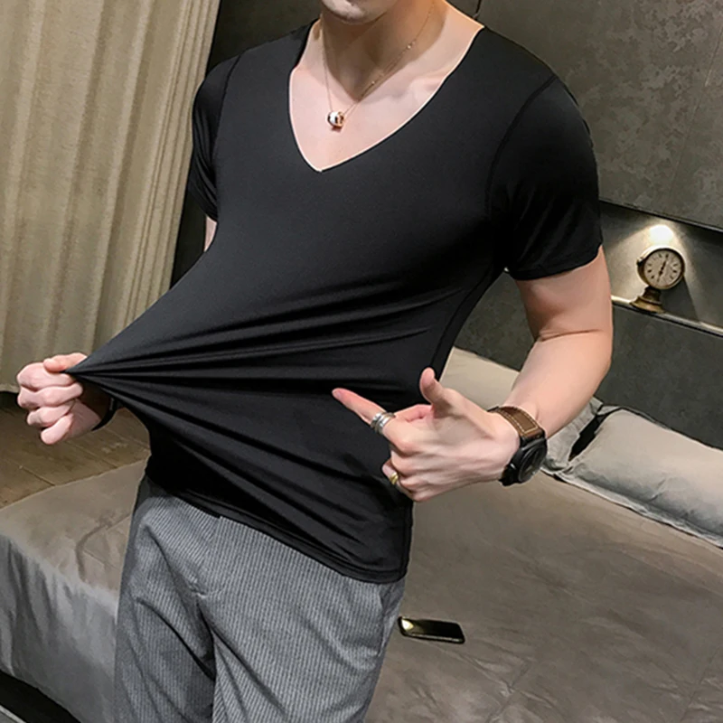 HCXY Марка 2019 Англия Для мужчин s v образным вырезом Sexy шелк льда Никаких следов