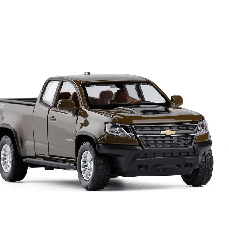 Игрушечный пикап из сплава 1:32 Chevrolet Металлический Автомобиль со звуком