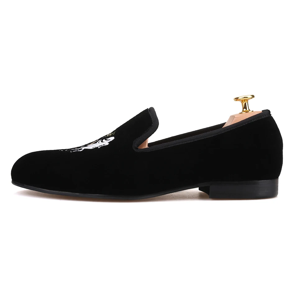 Piergitar 2018 Four colors Fashionable embroidery Men Velvet Shoes Plus Size men Loafers wedding and party male casual shoes | Обувь
