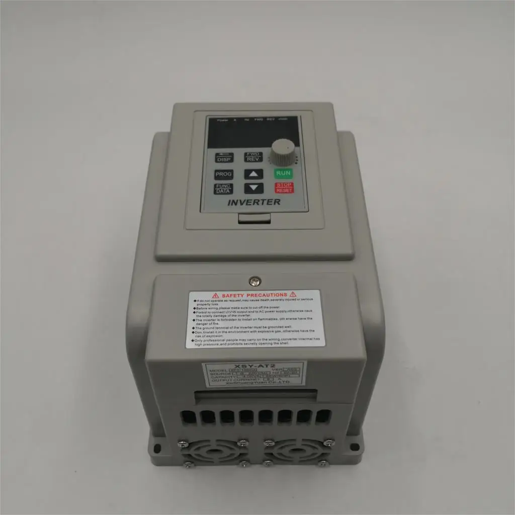0.75kw 0,45 кВт/0,75 кВт/1.5кВт/2.2квт AT2 VFD однофазный 220 В и однофазный преобразователь частоты привод однофазный двигатель скорость - Цвет: 0.75kw