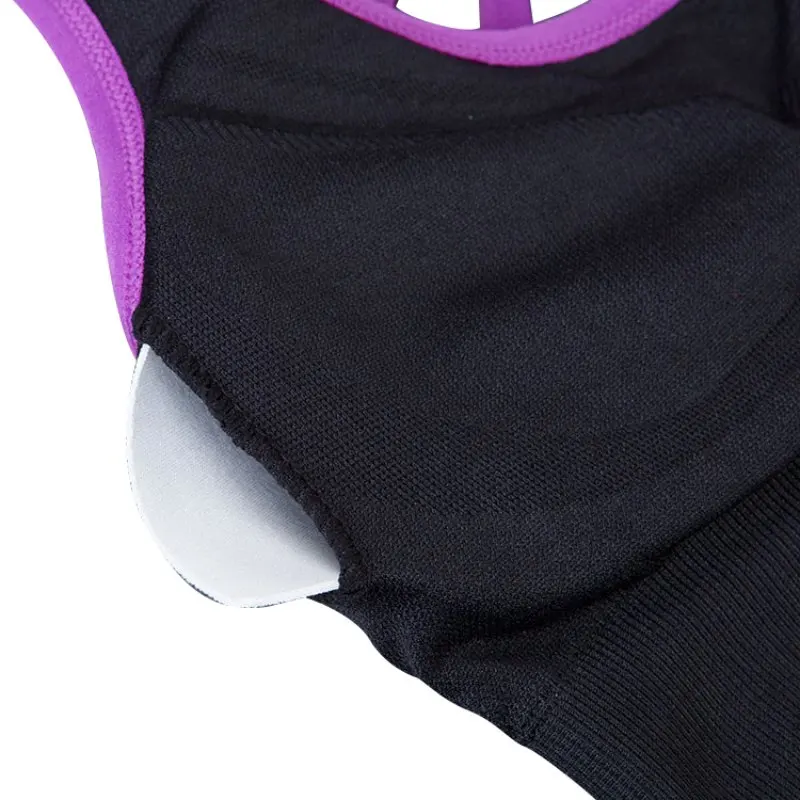 

Sportswear & Accessories