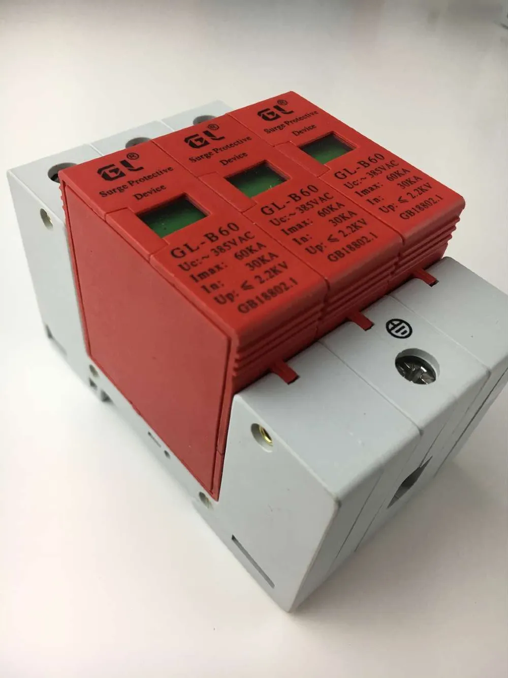 2P + N переменного тока 3-полюсный 3 P 385V AC 30KA ~ 60KA защитные устройство защиты от