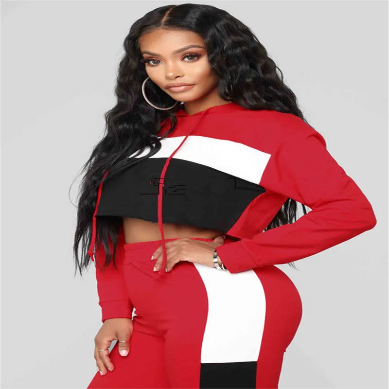 Женский комплект одежды короткий свитшот с капюшоном и длинные штаны спортивная