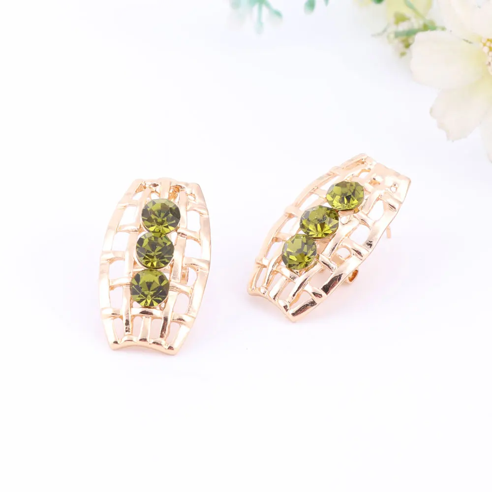 Женский комплект ювелирных украшений с зелеными кристаллами ожерелье золотого