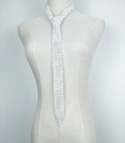 White Long Necklace Для женщин от известного бренда, со стразами, дизайнерские сумки Bling бриллиантами женская сумка-клатч роскошные вечерние маленькая сумка для телефона - Цвет: White Long Necklace