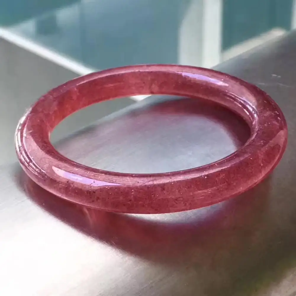 Бесплатная доставка натуральный ледяной Красный Кристалл из клубничного кварца