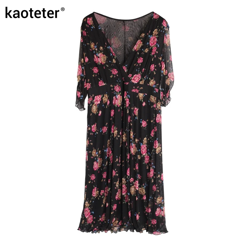 Женское платье с принтом двухслойное из 100% шелка треугольным вырезом и рукавами |